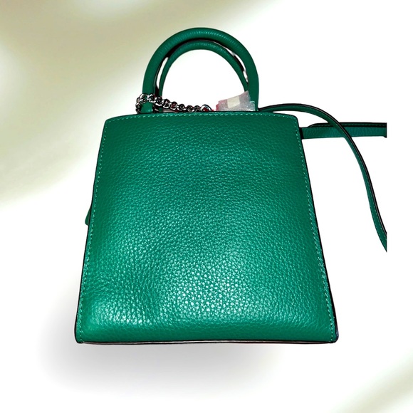 𐙚⋆˚✿˖° Coach Mini Pepper Crossbody 𐙚⋆˚✿˖° - Picture 3 of 4